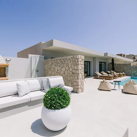 Villa Celeste Luxury *