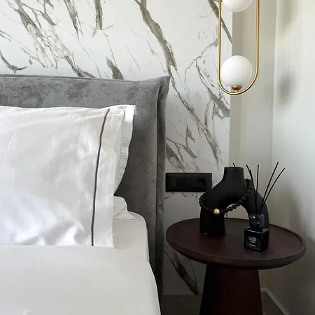 Celeste Luxury Lardos