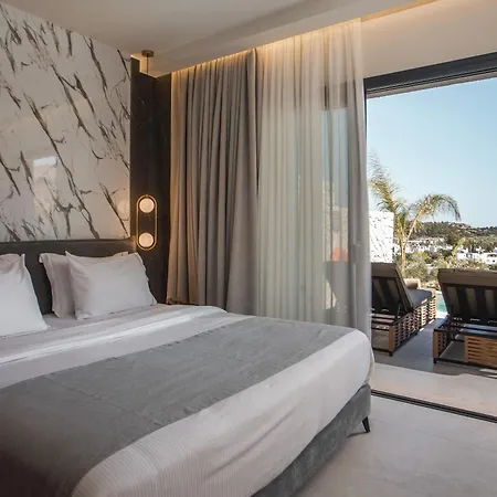 Celeste Luxury * Lardos