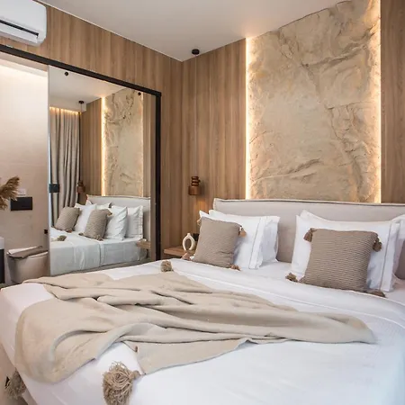 Celeste Luxury Lardos