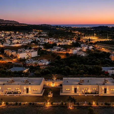 Celeste Luxury * Lardos