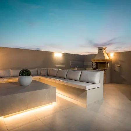 Celeste Luxury * 라도스