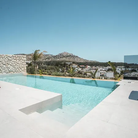 Celeste Luxury Villa *