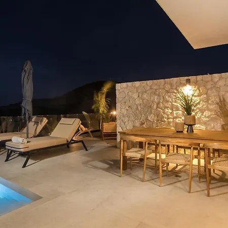 Celeste Luxury Lardos