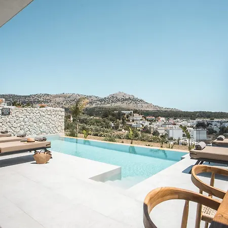 Celeste Luxury * 라도스