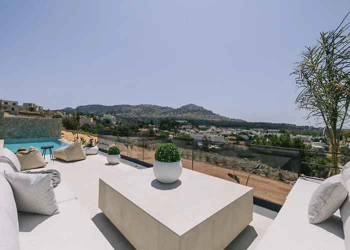 וילה Celeste Luxury לרדוס