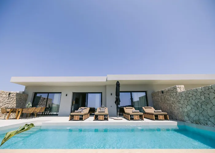 וילה Celeste Luxury לרדוס